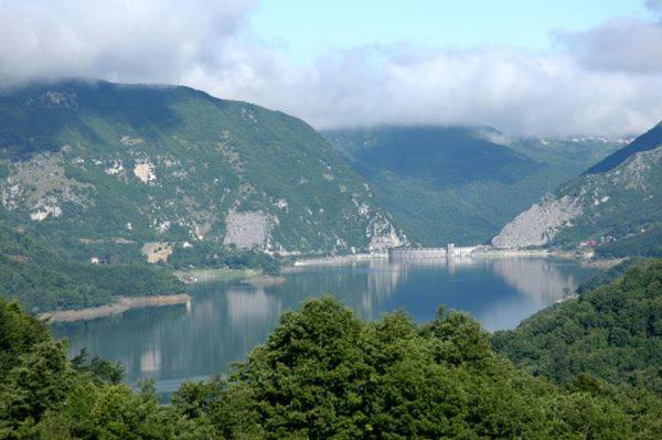 Agriturismo I Due Regni Petrella Salto Exteriör bild