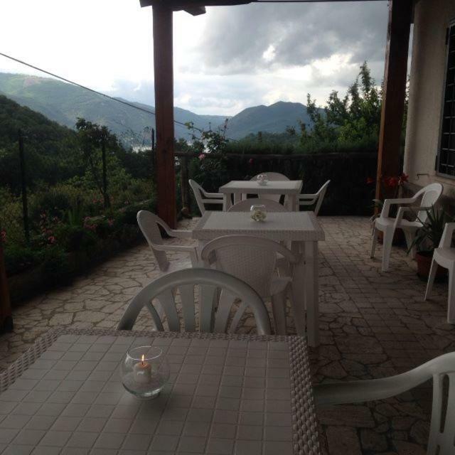 Agriturismo I Due Regni Petrella Salto Exteriör bild